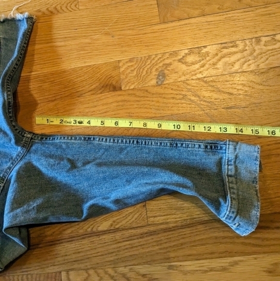 Lucky Brand Medium The Tomboy Trucker‎ Distressed Cropped Denim Jean Jacket - Picture 9 of 10